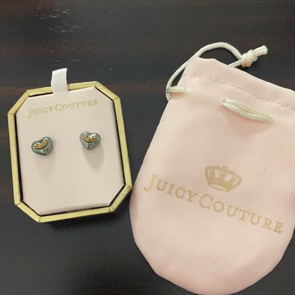 NWT Juicy couture E-Pearl heart W/Banner earrings